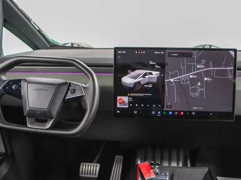Used 2024 Tesla Cybertruck Cyberbeast AWD/4WD image 16