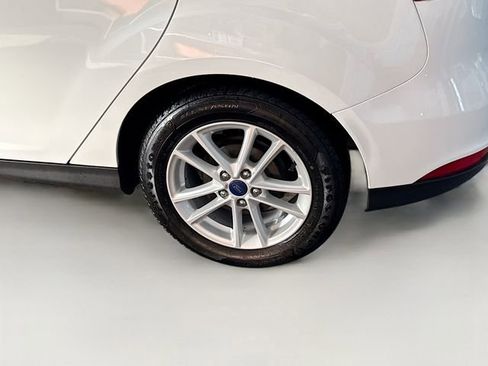 Used 2017 Ford Focus SE image 29