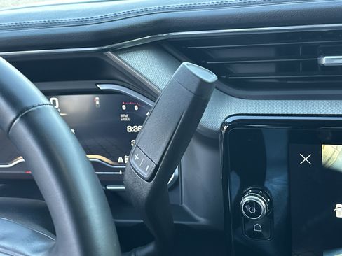 Used 2024 GMC Sierra 2500 Denali w/ Technology Package image 35