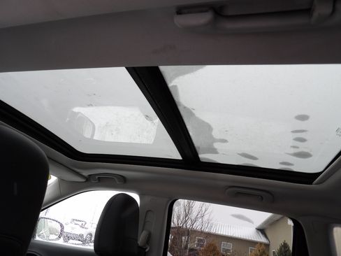 Used 2020 Jeep Compass Limited image 11