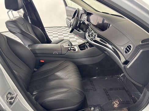 Used 2020 Mercedes-Benz S 560 4MATIC Sedan image 17