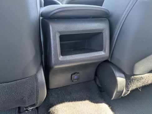 Used 2023 Toyota Camry SE image 26