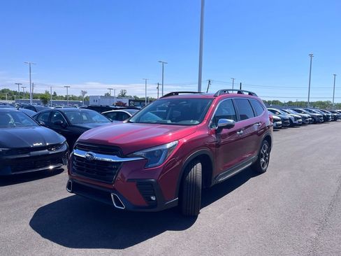 Used 2023 Subaru Ascent Touring AWD/4WD image 10