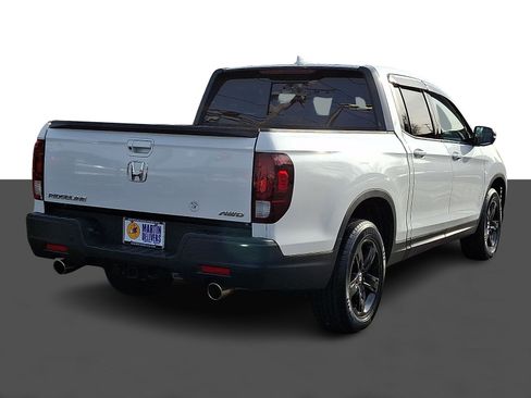 Certified 2023 Honda Ridgeline Black Edition image 6