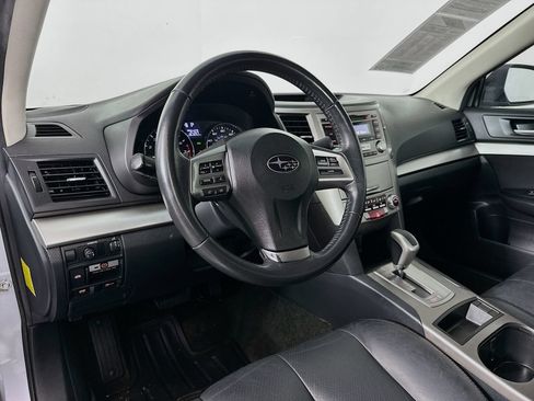 Used 2012 Subaru Legacy 2.5i Premium AWD/4WD image 10