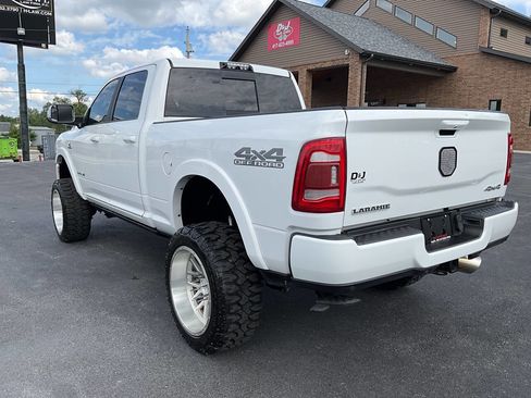 Used 2019 RAM 2500 Laramie AWD/4WD image 3