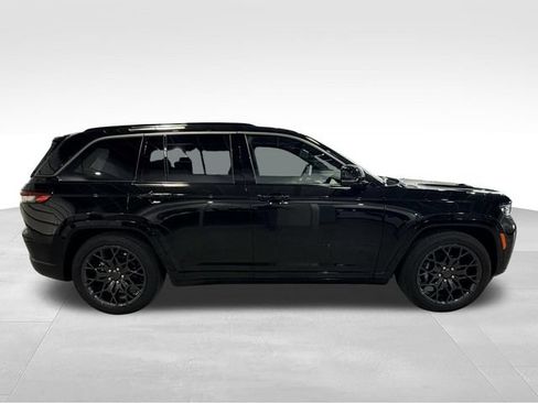 Used 2026 Jeep Grand Cherokee Summit w/ Obsidian Package AWD/4WD image 5