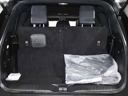 Used 2024 Lexus LX 600 F Sport image 91