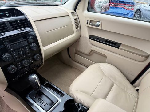 Used 2008 Ford Escape Limited image 12