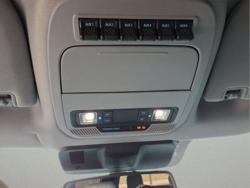 Used 2023 Ford F250 XLT w/ XLT Premium Package image 30