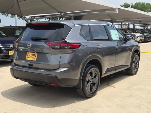 New 2026 Nissan Rogue SV FWD image 3