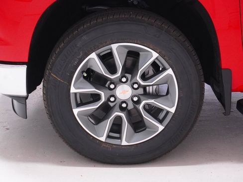 New 2026 Chevrolet Silverado 1500 LT w/ Texas Edition Plus image 9