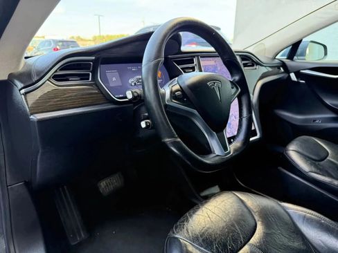 Used 2015 Tesla Model S 85D image 17