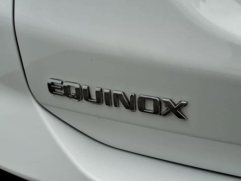 Certified 2024 Chevrolet Equinox LT AWD/4WD image 18
