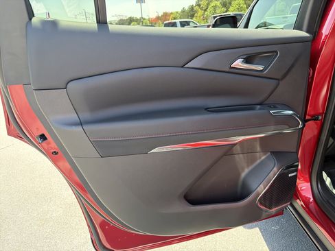 New 2026 Chevrolet Traverse Z71 w/ Enhanced Driving Package image 22