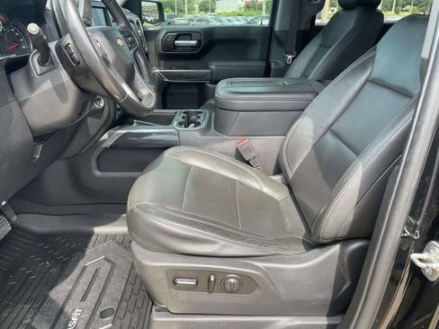 Used 2020 Chevrolet Silverado 1500 LTZ w/ LTZ Premium Package AWD/4WD image 11
