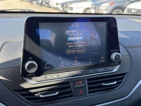 Certified 2021 Nissan Altima 2.5 SR w/ SR Premium Package image 24