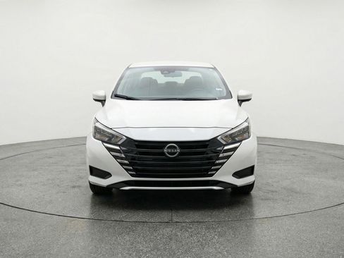 Used 2025 Nissan Versa SV w/ Trunk Package image 2