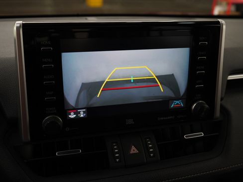 Used 2020 Toyota RAV4 Limited w/ Limited Grade Weather Package AWD/4WD image 18