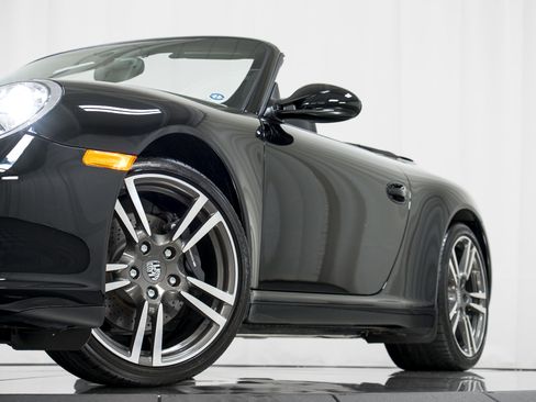 Used 2012 Porsche 911 Carrera Black Edition image 39