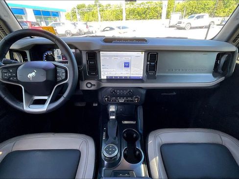Used 2024 Ford Bronco Wildtrak AWD/4WD image 14
