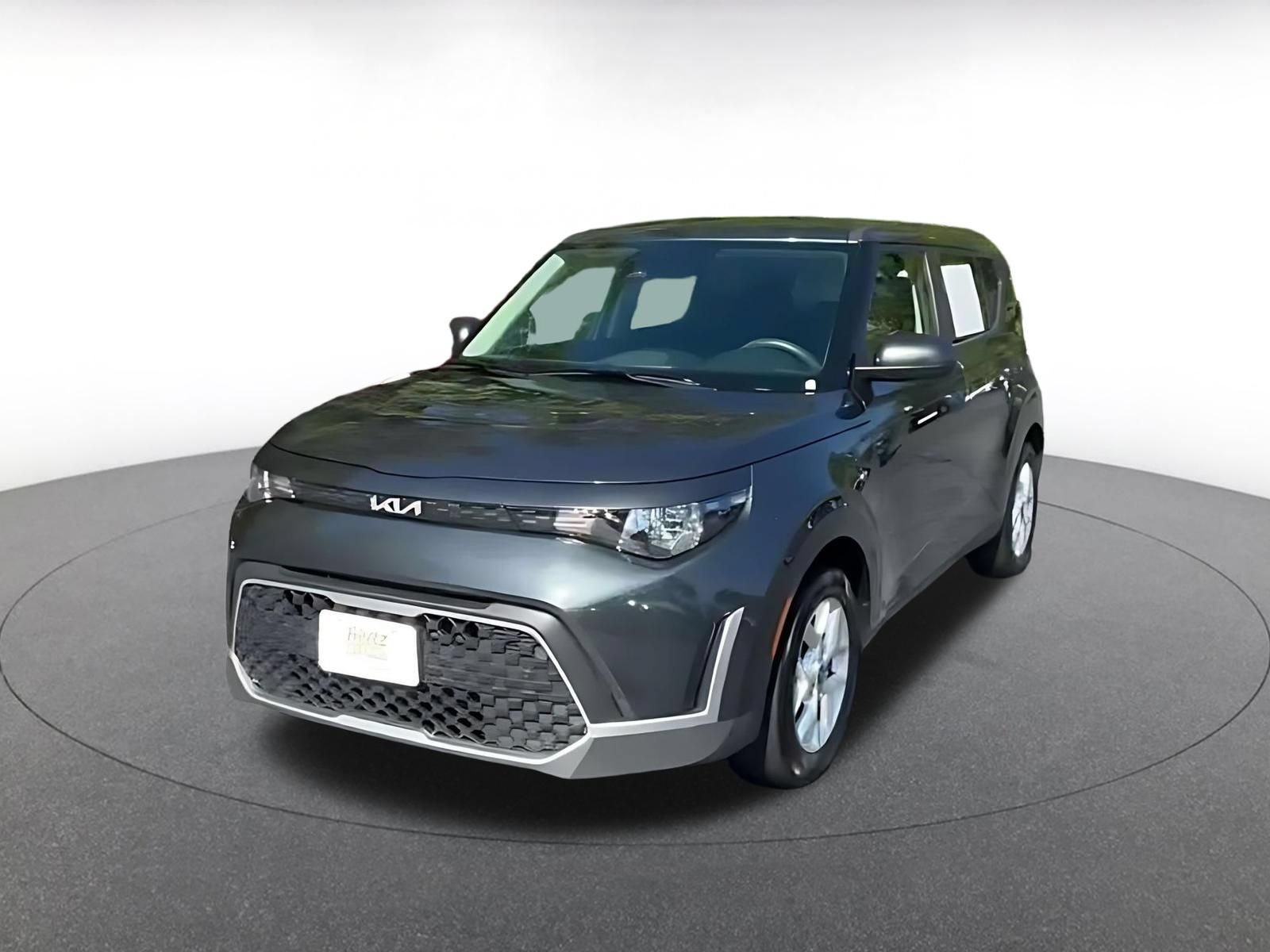 Used 2025 Kia Soul LX w/ LX Technology Package FWD image 14