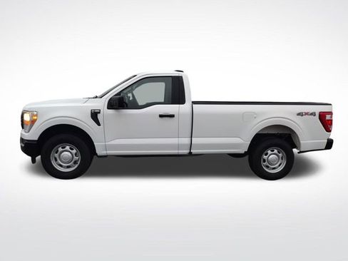 Used 2022 Ford F150 XL w/ Trailer Tow Package image 4