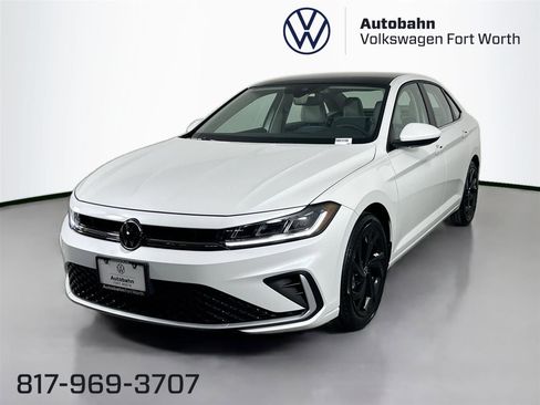 New 2026 Volkswagen Jetta SE image 1