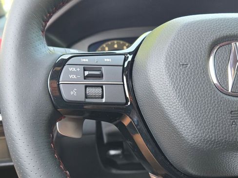 Certified 2025 Acura ADX A-Spec image 39