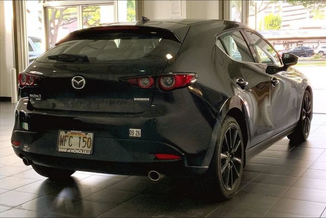 Used 2020 MAZDA MAZDA3 AWD Hatchback w/ Premium Pkg image 6