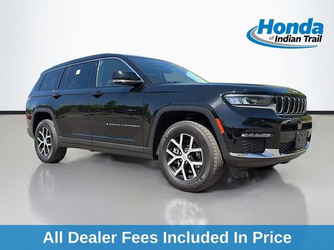 Used 2023 Jeep Grand Cherokee L Limited AWD/4WD image 1