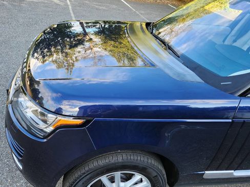 Used 2016 Land Rover Range Rover image 24