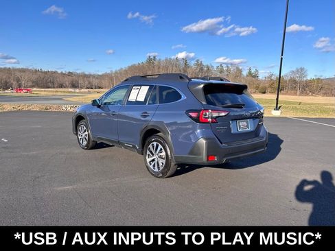 Used 2024 Subaru Outback Premium image 6