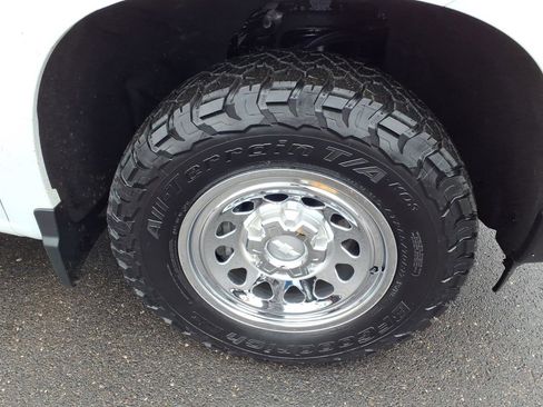 Used 2023 Chevrolet Silverado 1500 W/T w/ WT Value Package image 29