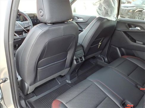 New 2026 Chevrolet Equinox RS image 8