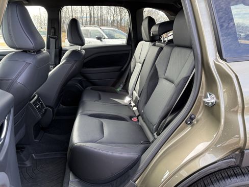 Used 2025 Subaru Forester Touring w/ Protection Package image 32
