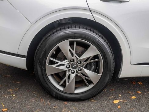 Used 2023 Genesis GV70 3.5T Sport w/ Cargo Package image 5