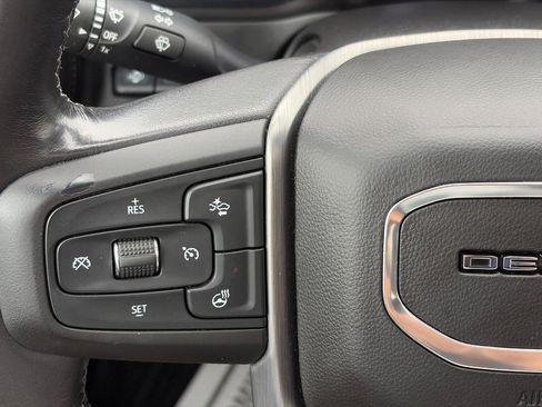 Used 2020 GMC Sierra 1500 Denali w/ Denali Ultimate Package AWD/4WD image 24