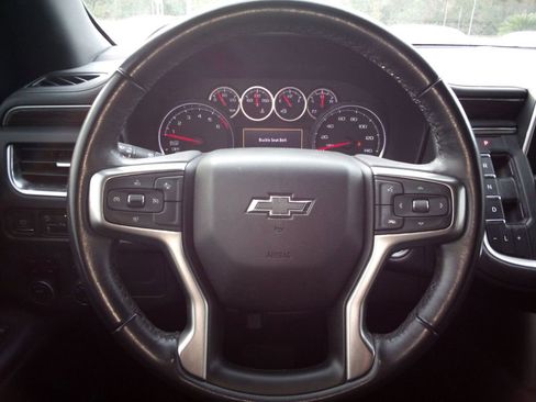 Used 2021 Chevrolet Tahoe Z71 image 15