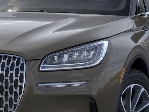 New 2025 Lincoln Corsair FWD w/ Equipment Group 101A image 18