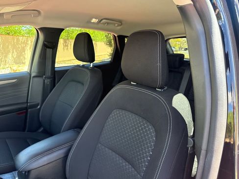 Certified 2025 Ford Escape Active AWD/4WD image 13