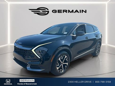 Used 2024 Kia Sportage EX FWD image 3