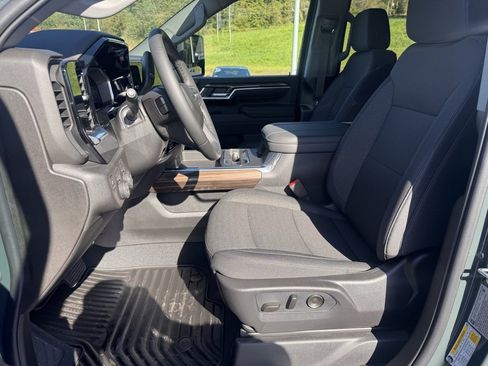 New 2026 Chevrolet Silverado 2500 LT w/ Trail Boss Package image 18