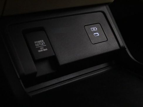 Used 2024 Acura RDX SH-AWD image 23