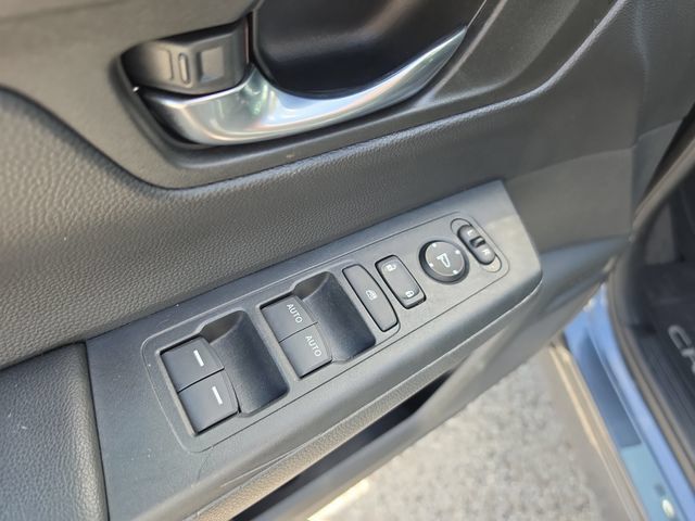 Used 2025 Honda CR-V EX image 19