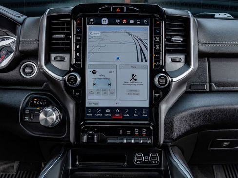 Used 2024 RAM 2500 Laramie w/ Night Edition AWD/4WD image 21