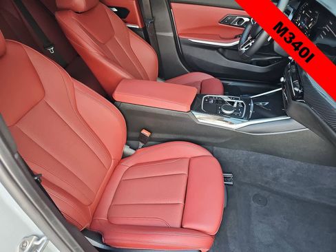 Used 2025 BMW M340i w/ Shadowloine Package RWD image 18