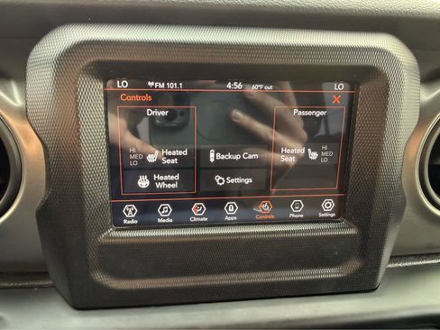 Used 2023 Jeep Wrangler Unlimited w/ Cold Weather Group AWD/4WD image 23