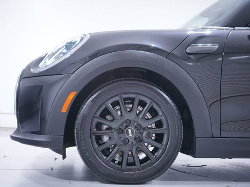 Used 2024 MINI Cooper 2-Door Hardtop FWD image 2