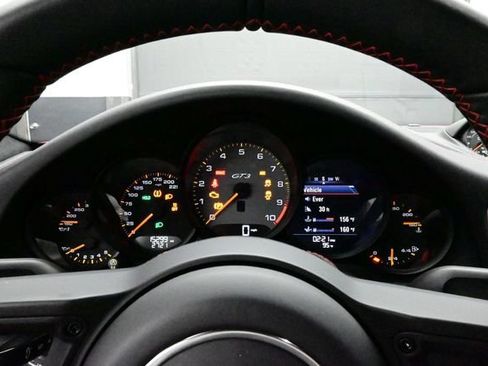 Certified 2018 Porsche 911 GT3 RWD image 9